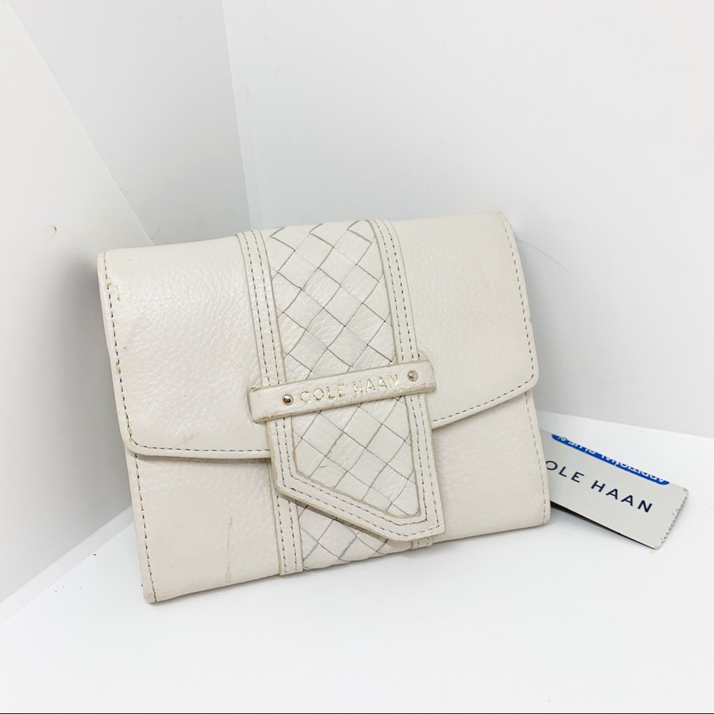NEW Cole Haan Ivory Genuine Leather Wallet
